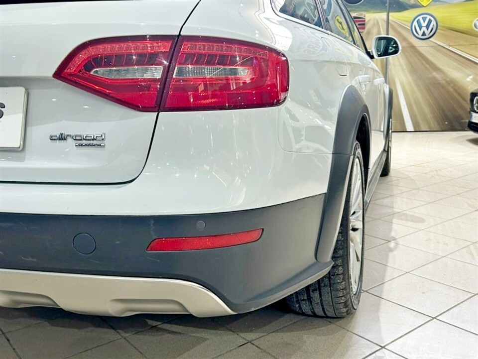 Audi A4 Allroad Quattro 2.0 tdi Advanced s-tronic Diesel