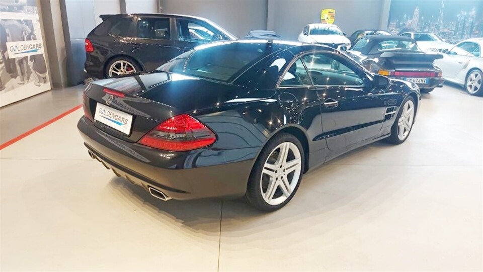 Mercedes-Benz Sl 300 Sport da 315 Cv Benzina