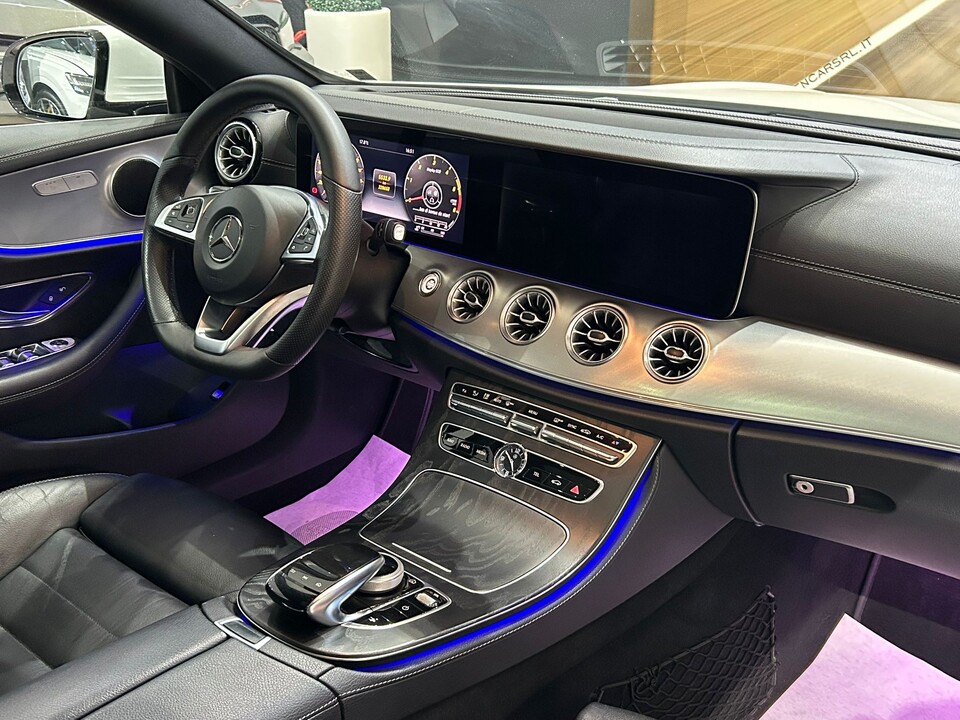 Mercedes-Benz E 220 Premium Diesel