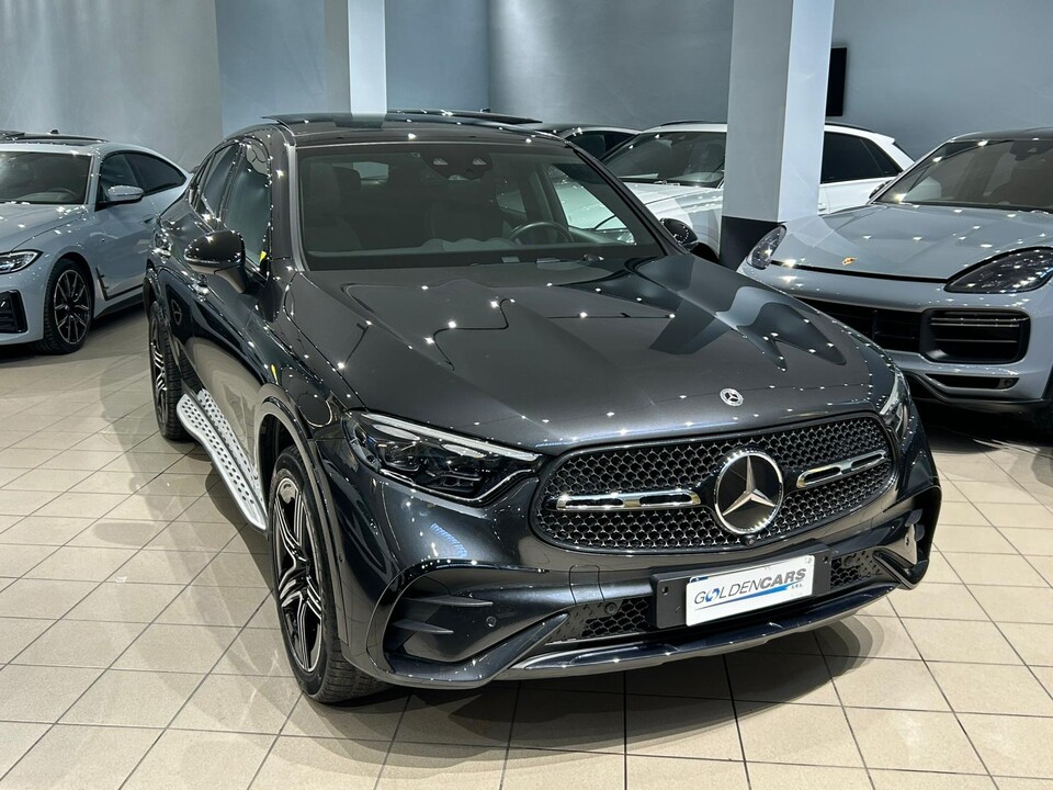 Mercedes-Benz GLC 300 Coupe premium amg Elettrica / Diesel