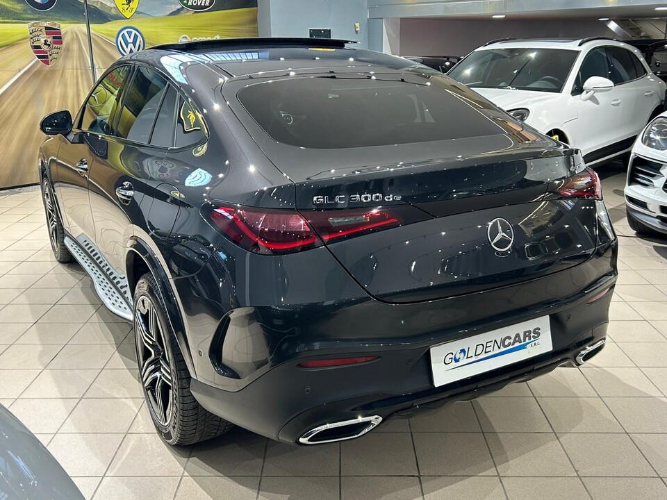 Mercedes-Benz GLC 300 Coupe premium amg Elettrica / Diesel
