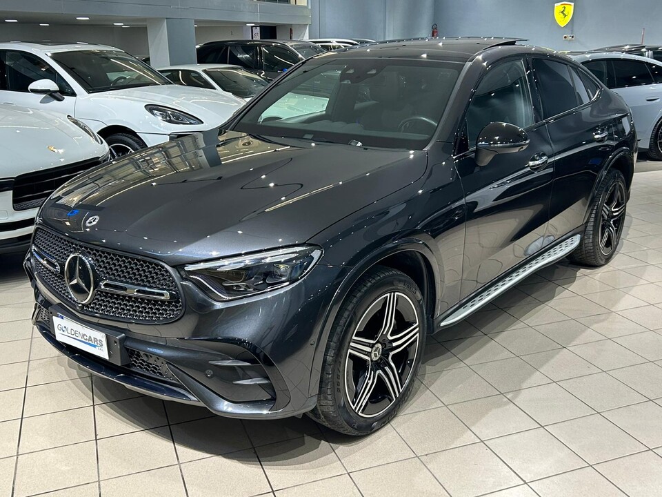 Mercedes-Benz GLC 300 Coupe premium amg Elettrica / Diesel