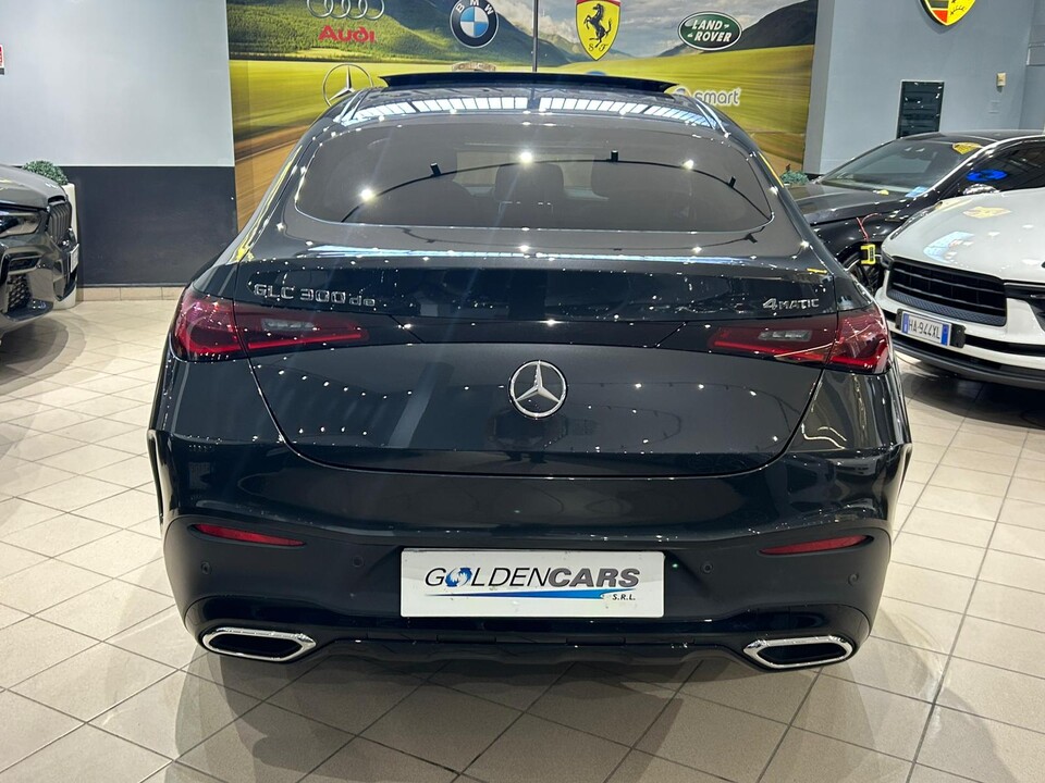Mercedes-Benz GLC 300 Coupe premium amg Elettrica / Diesel