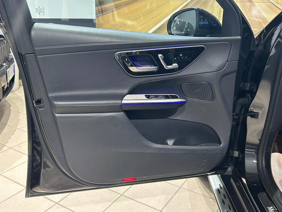 Mercedes-Benz GLC 300 Coupe premium amg Elettrica / Diesel