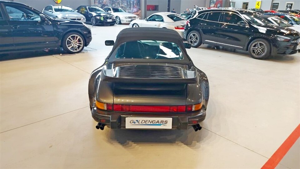Porsche 911 3.3 turbo Cabrio con Power Kit Benzina