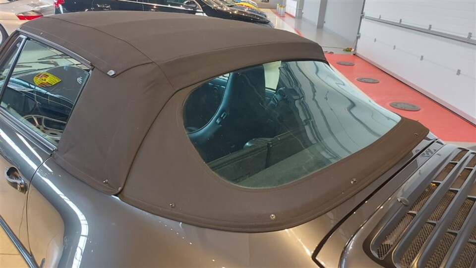 Porsche 911 3.3 turbo Cabrio con Power Kit Benzina