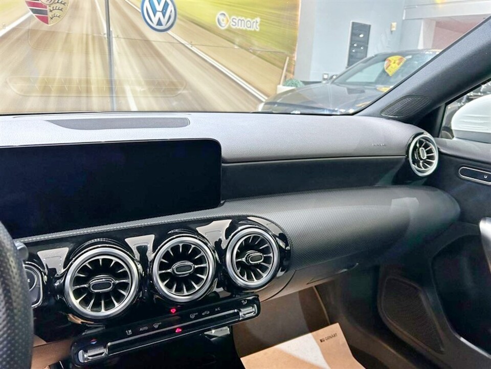 Mercedes-Benz A 180 d AMG Line Premium Plus auto Diesel