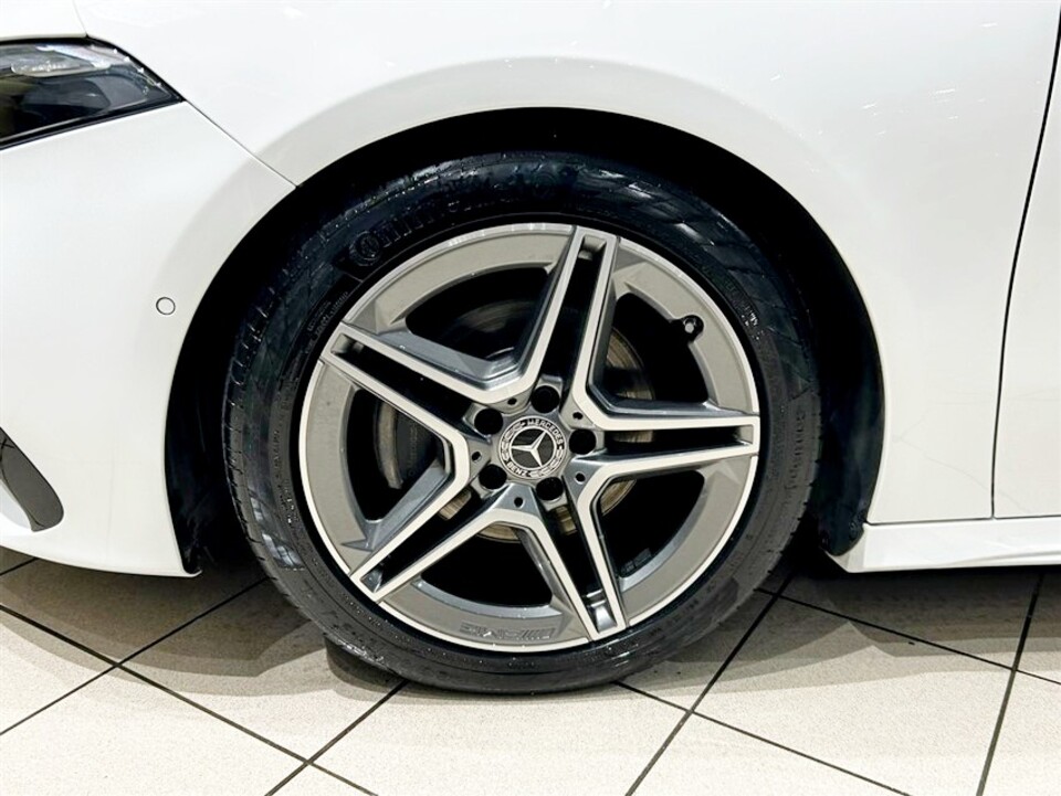 Mercedes-Benz A 180 d AMG Line Premium Plus auto Diesel