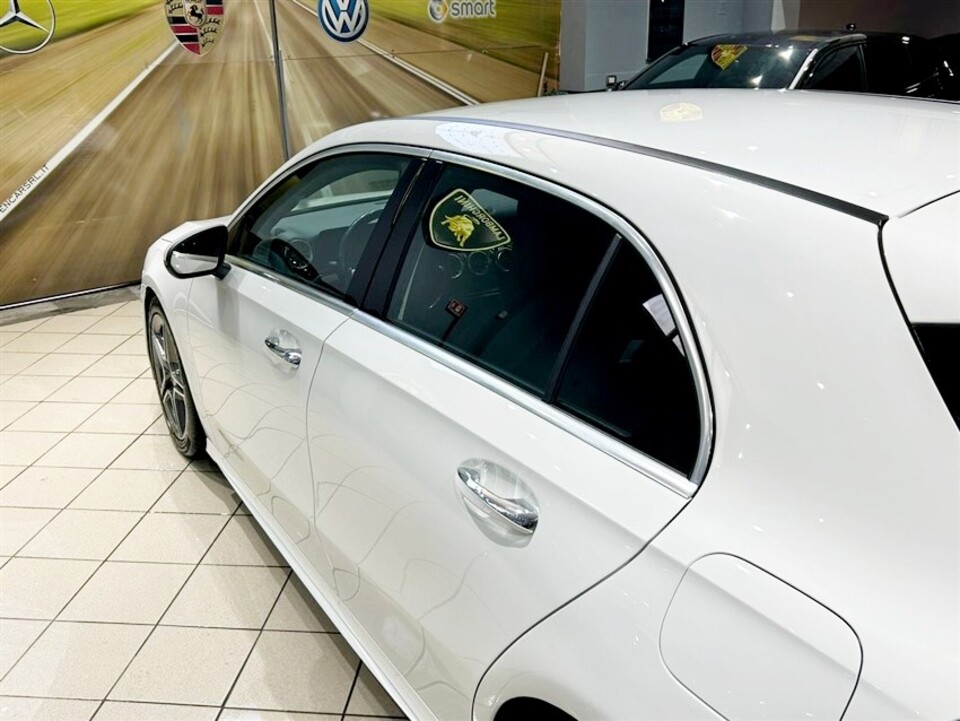 Mercedes-Benz A 180 d AMG Line Premium Plus auto Diesel