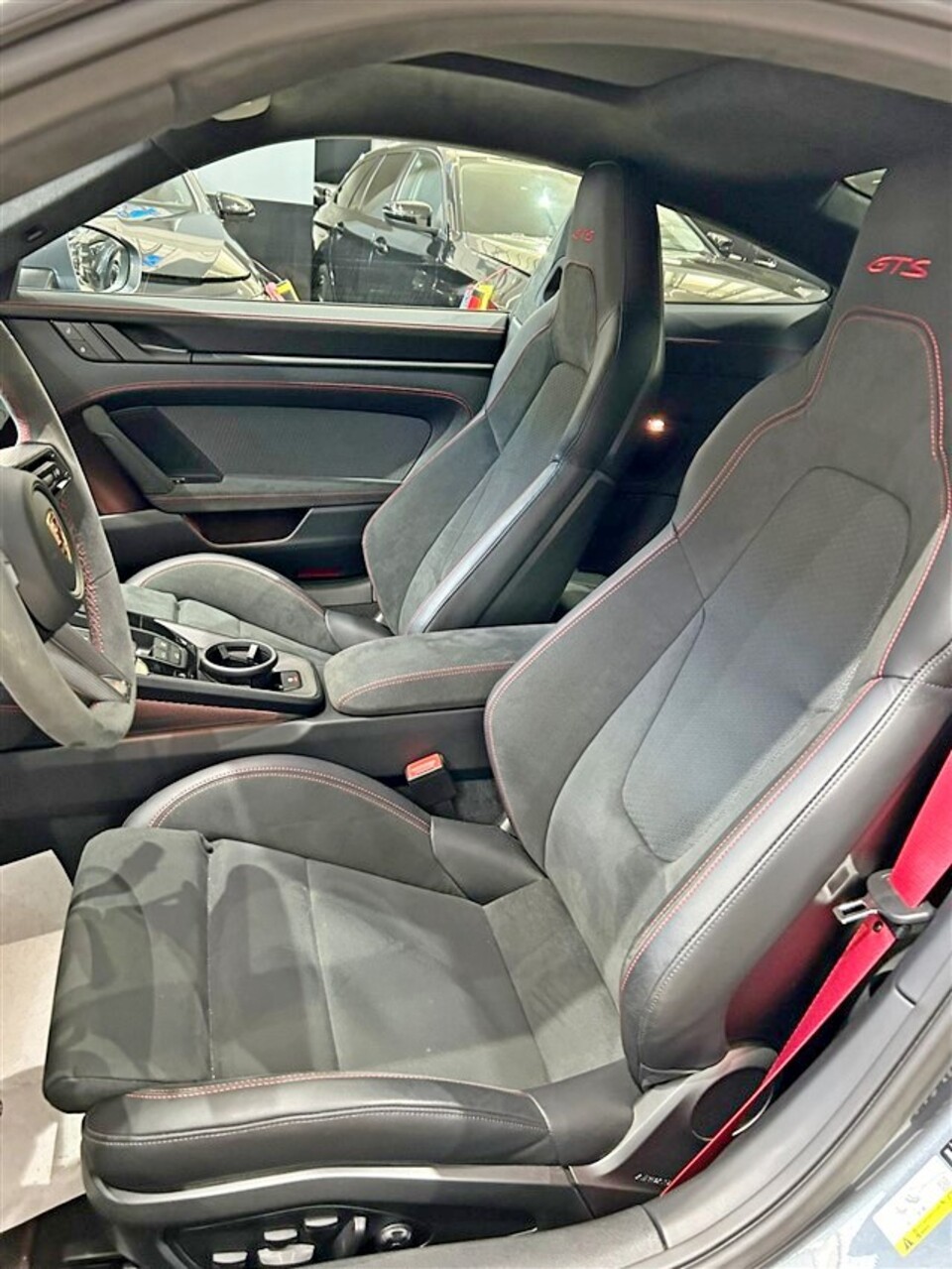 Porsche 992 911 Coupe 3.6 Carrera GTS auto Benzina