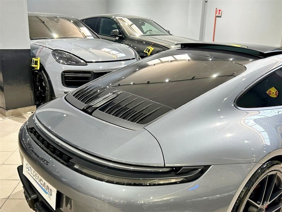 Porsche 992 911 Coupe 3.6 Carrera GTS auto Benzina