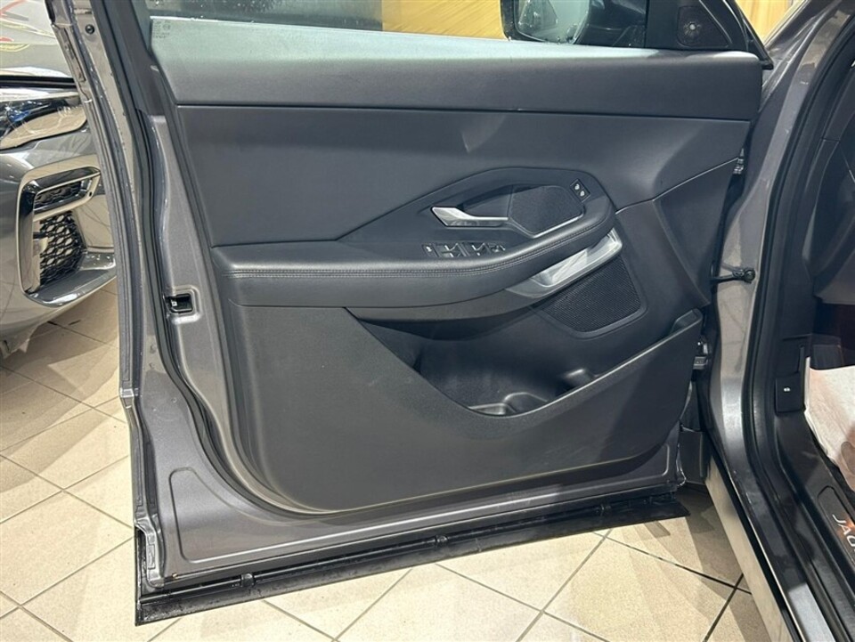 Jaguar E-Pace 2.0d i4 mhev S awd 163cv auto Elettrica / Diesel