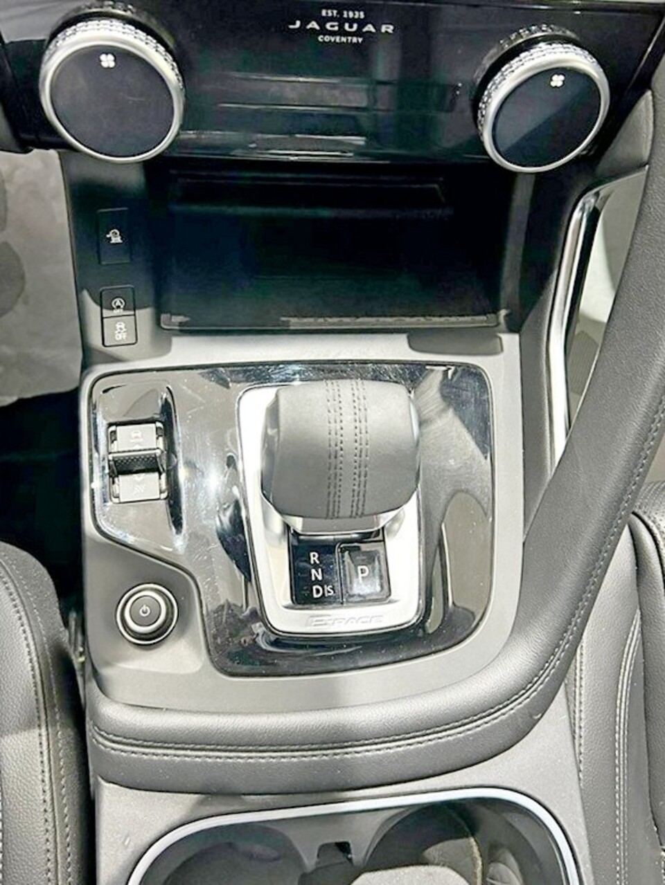 Jaguar E-Pace 2.0d i4 mhev S awd 163cv Autocarro !!! Elettrica / Diesel