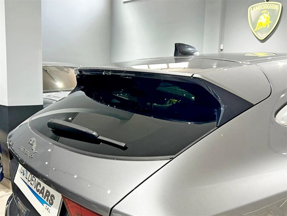 Jaguar E-Pace 2.0d i4 mhev S awd 163cv Autocarro !!! Elettrica / Diesel