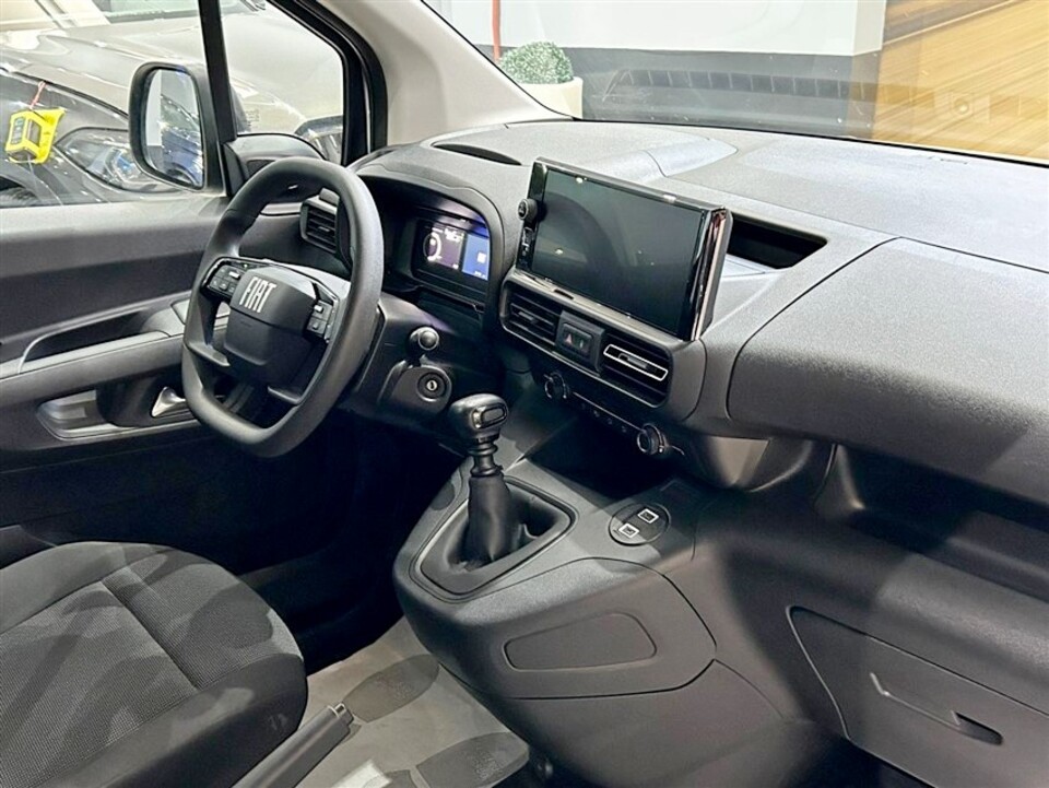 Fiat Doblo 1.5 D da 131 Cv con solo 3100 Km Diesel