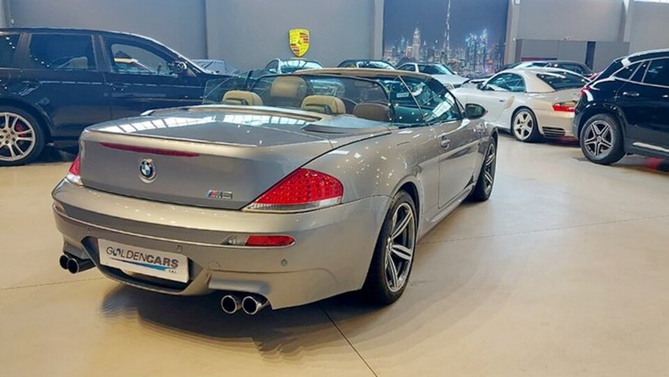 BMW m6 cabrio da 507 Cv Benzina