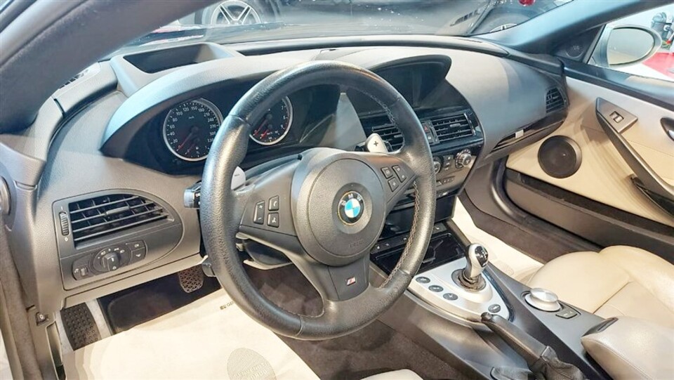 BMW m6 cabrio da 507 Cv Benzina