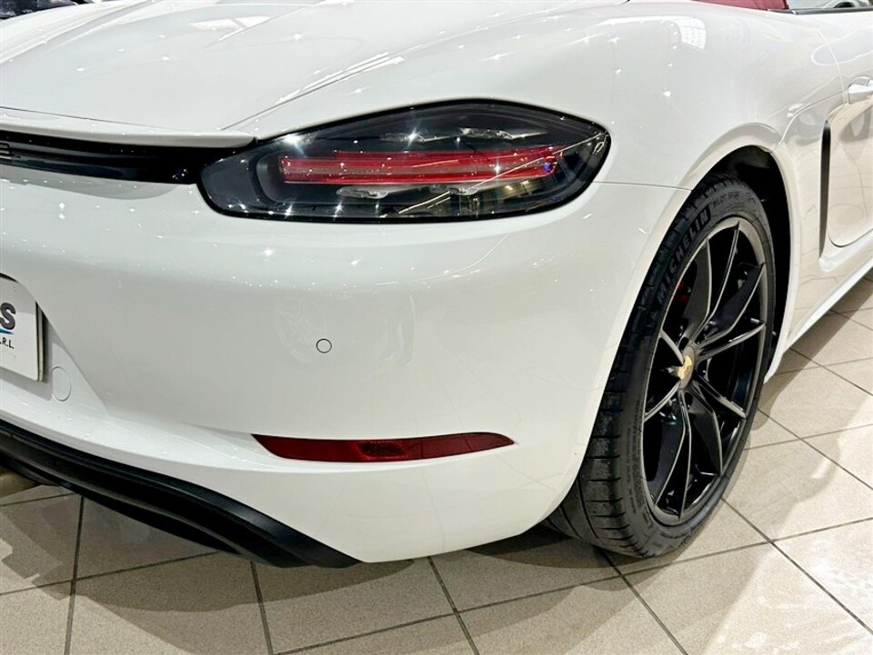 Porsche 718 Boxster S da 350 Cv Benzina
