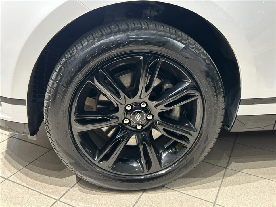 Land Rover Range Rover Velar 2.0 MHEV R-dynamic S da 204 CV Elettrica / Diesel