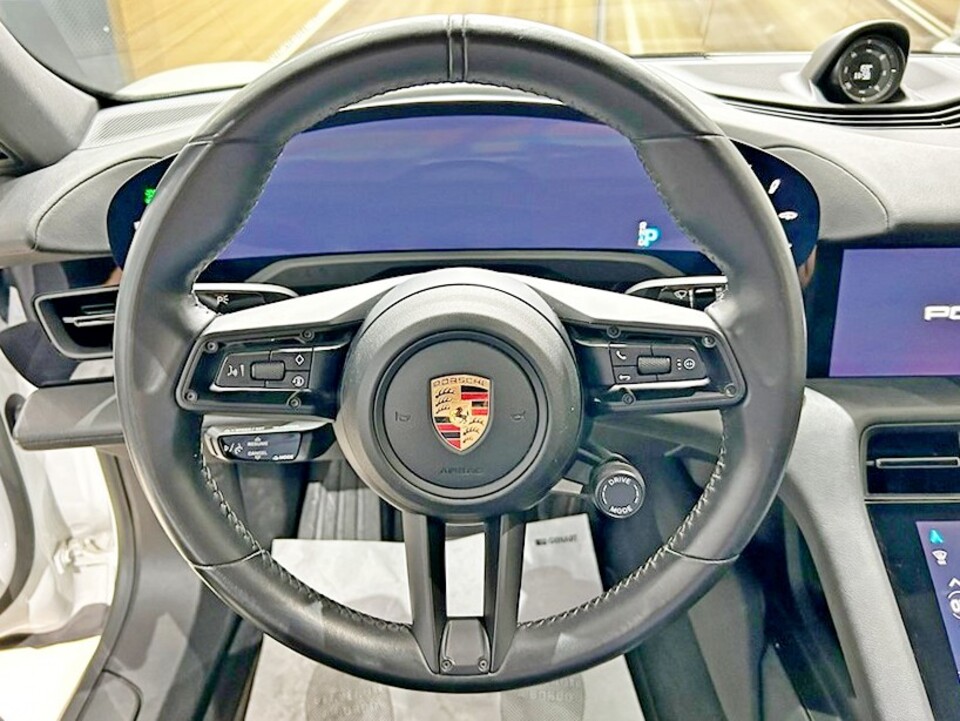 Porsche Taycan Sport Turismo Elettrica