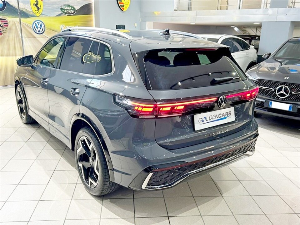 Volkswagen Tiguan 2.0 tdi R-Line 150cv dsg MY 24 Diesel