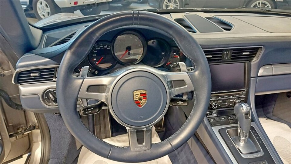 Porsche 911 Carrera cabrio 991 S Benzina