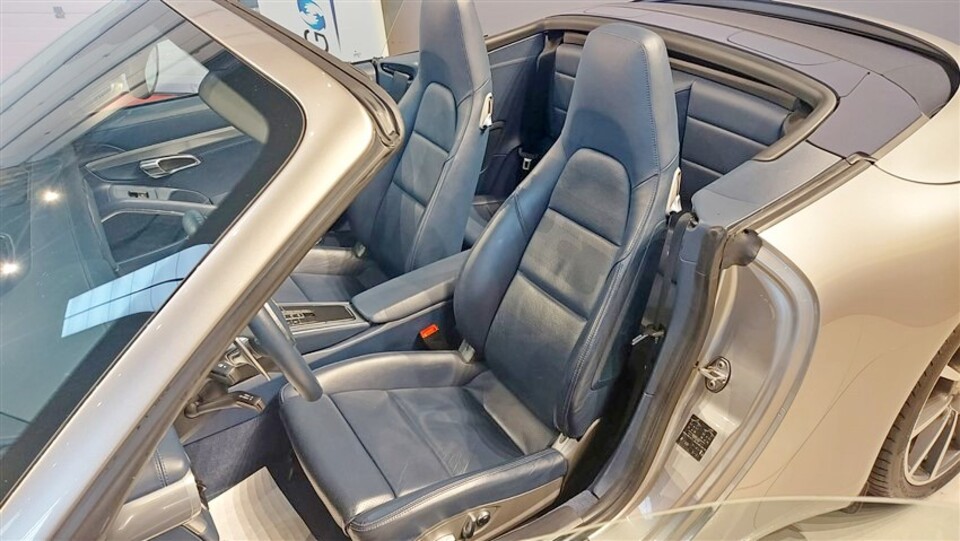 Porsche 911 Carrera cabrio 991 S Benzina