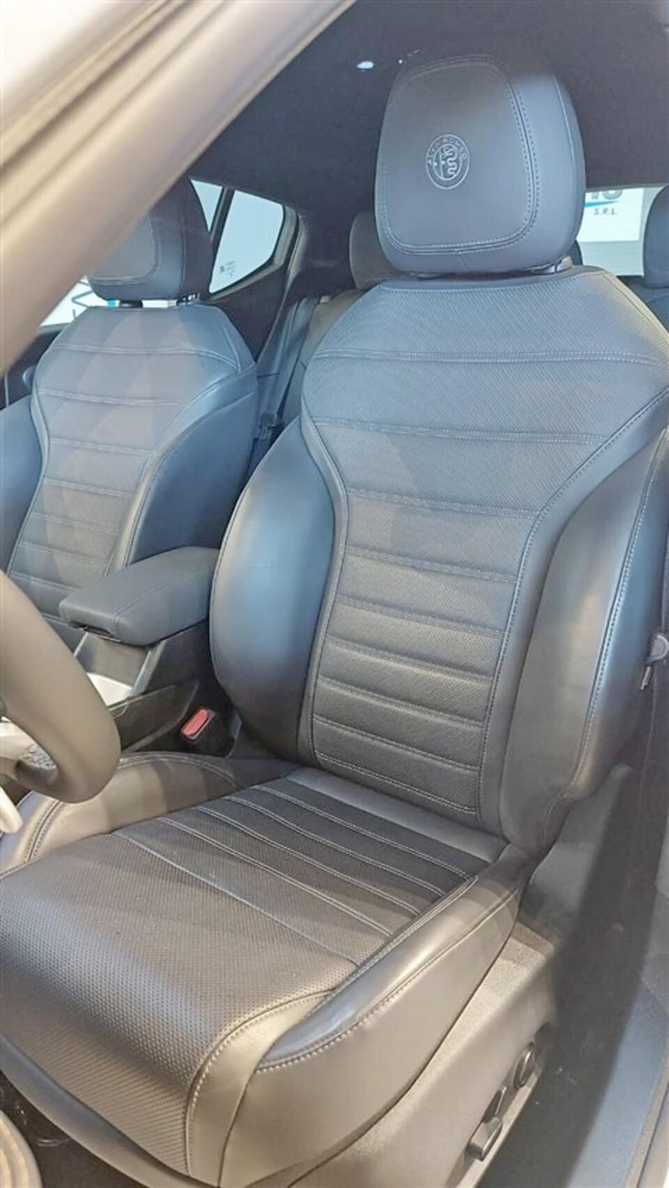 Alfa Romeo Tonale 1.5 hybrid Veloce 160cv tct7 Elettrica / Benzina