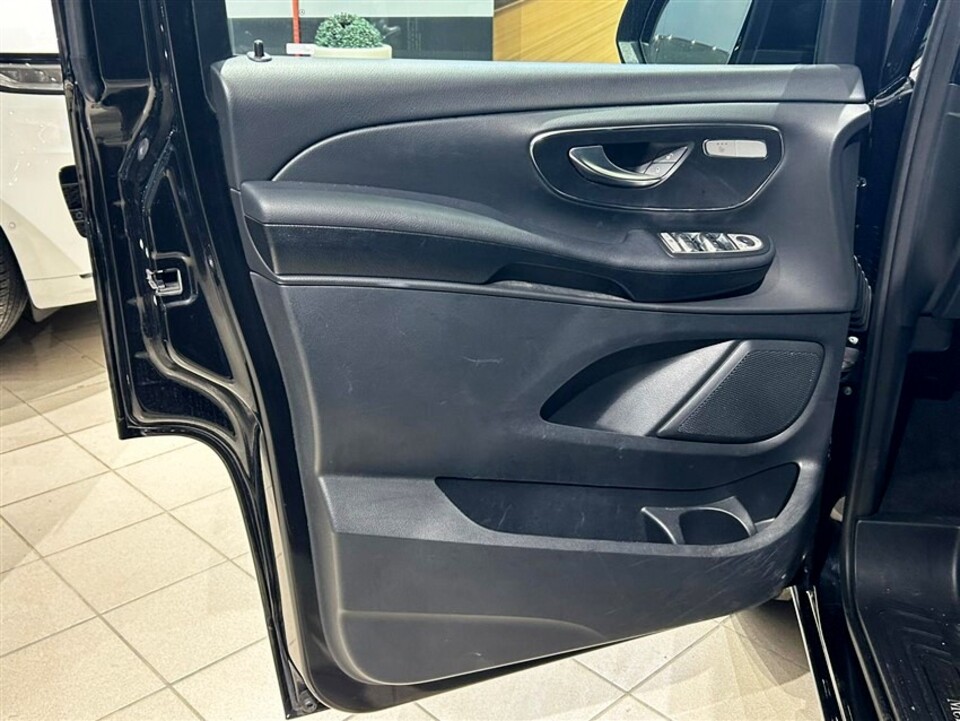 Mercedes-Benz Classe V 300 d Automatic Sport Extralong Super Lusso Diesel