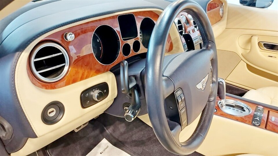 Bentley Continental GTC Cabrio Benzina