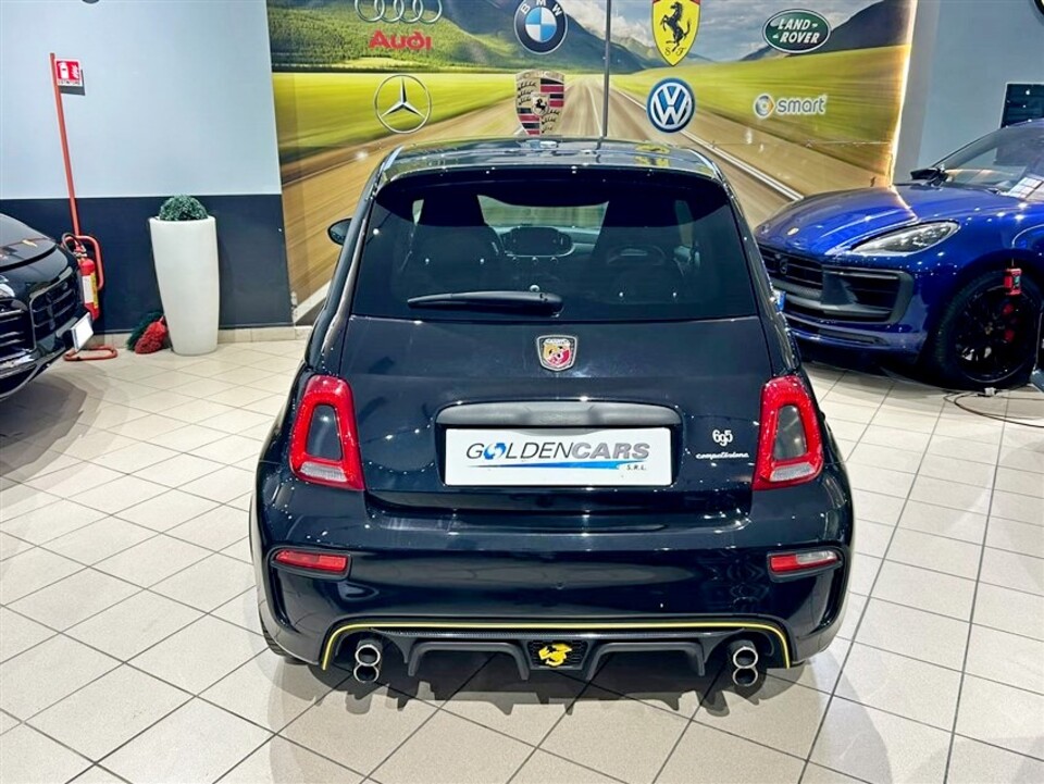 Abarth 695 1.4 t-jet Competizione 180cv Benzina