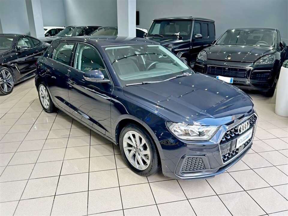 Audi A1 Sportback 30 1.0 tfsi 116cv Benzina