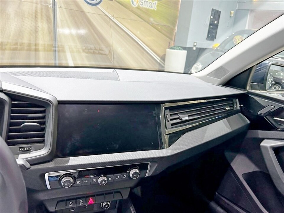 Audi A1 Sportback 30 1.0 tfsi 116cv Benzina