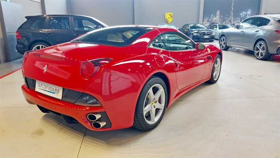 Ferrari California 4.3 DCT Benzina