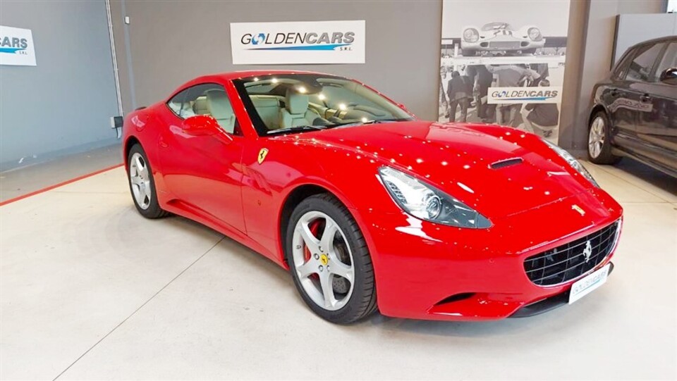 Ferrari California 4.3 DCT Benzina