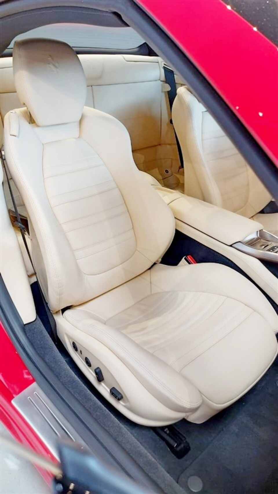 Ferrari California 4.3 DCT Benzina