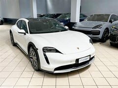 Porsche Taycan Sport Turismo Elettrica