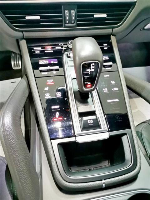 Porsche Cayenne 2.9 S Benzina