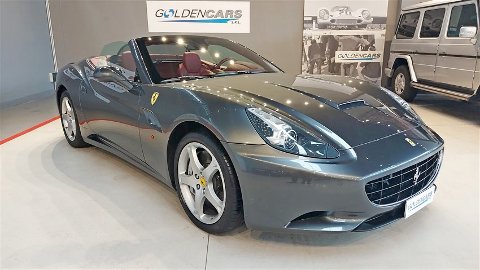 Ferrari California 4.3 dct Benzina