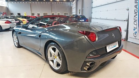 Ferrari California 4.3 dct Benzina