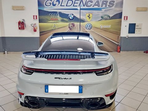 Porsche 911 Carrera 992 Turbo S da 650 Cv Benzina