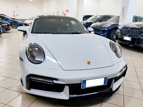 Porsche 911 Carrera 992 Turbo S da 650 Cv Benzina