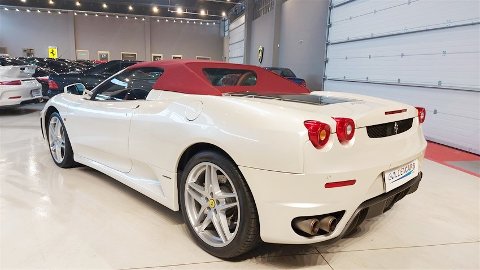 Ferrari F430 Spider F1 BOOK V.I.P. Benzina