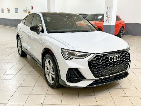 Audi Q3 Sportback 40 2.0 tdi S line quattro 200Cv s-tronic Diesel