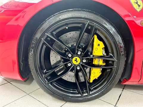 Ferrari 488 GTB Benzina