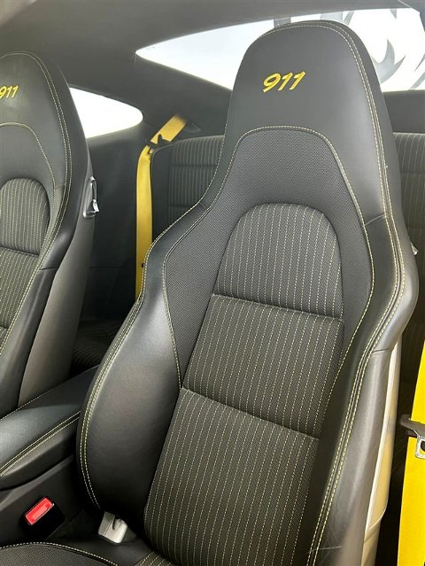 Porsche 911 Carrera T da 370 Cv Benzina