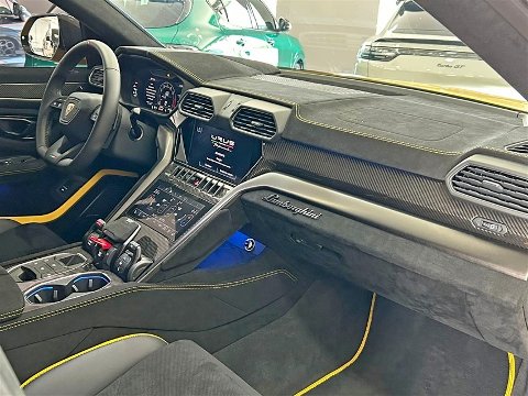 Lamborghini URUS 4.0 V8 S Performante da 666 Cv Benzina