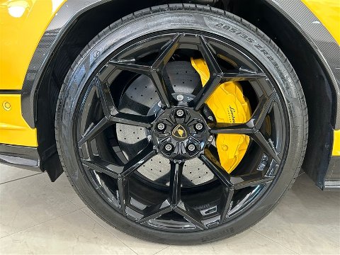 Lamborghini URUS 4.0 V8 S Performante da 666 Cv Benzina