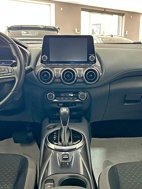 Nissan Juke 1.0 dig-t N-Connecta 114cv dct Benzina