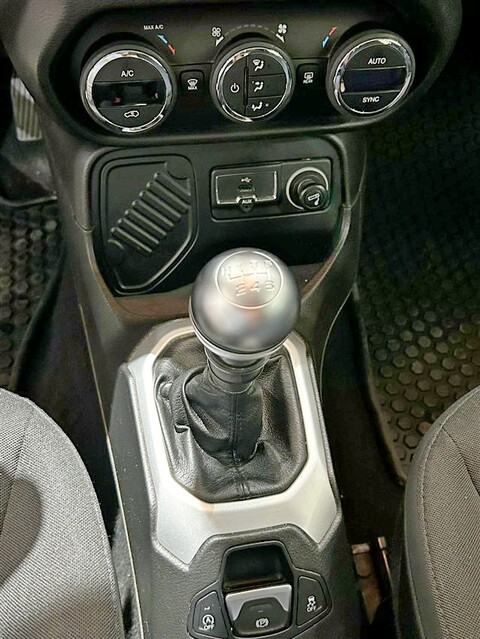 Jeep Renegade Renegade 1.6 mjt Longitude fwd 120cv my16 Diesel